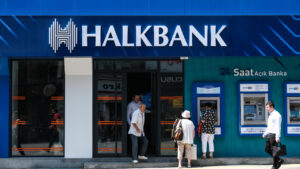 Halkbank (HALKB) hisseleri için yeni hedef fiyat açıklandı! halkbank hisse ne olur Rota Borsa